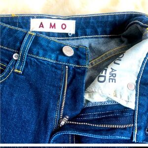 AMO Bella - Indie Blue Denim Size 24 NWOT